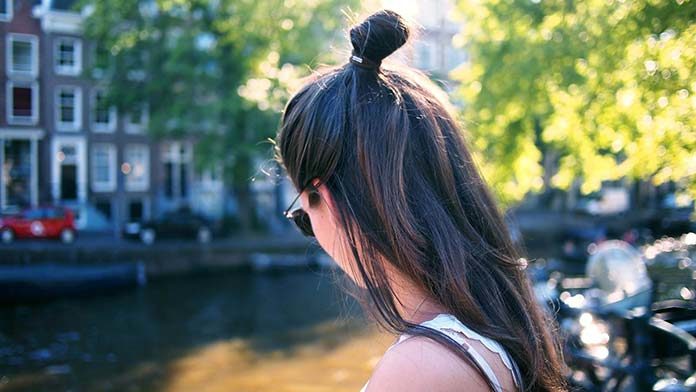 Jak wykonać wegański makijaż?