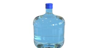 Ile litrów ma bak toyota yaris 1?