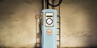 Co jest szybsze benzyna czy diesel?