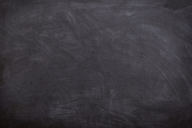 Jak powiesić tablice magnetyczna? Jak powiesić tablice magnetyczna?